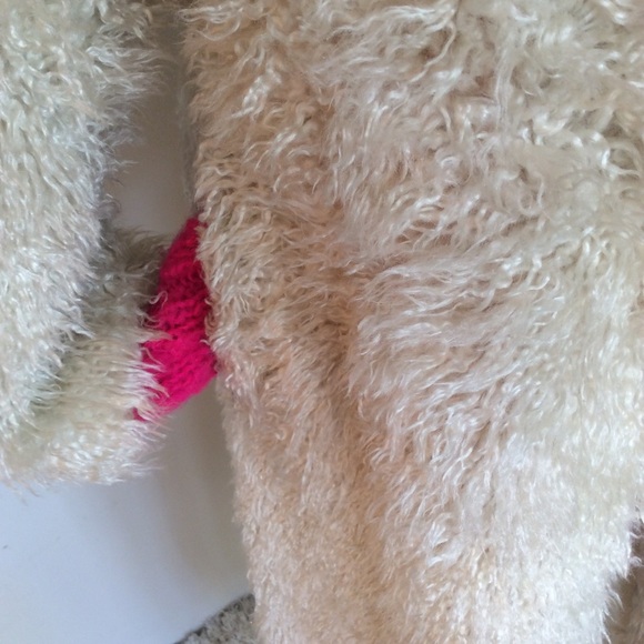 Vintage Faux Fur White Coat - Picture 7 of 12